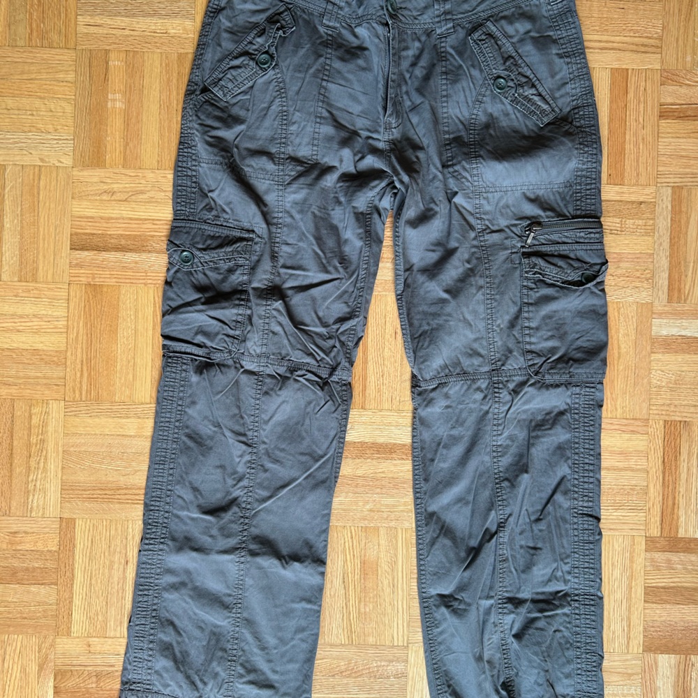 Men's Gray Cargo Pants
